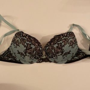Victoria's secret 32a push-up lace rhinestone bra